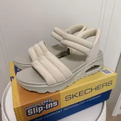 SKECHERS Hands Free Slip-ins サンダル エレベイテッのサムネイル