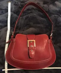 TOD'S  深みのある赤 ハンドバッグ