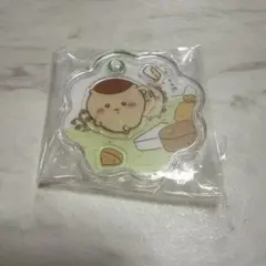 ちいかわ きゃらシャカ チャームグミ　 くりまんじゅう　アクリルキーホルダー