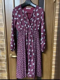 美品　ロイヤルパーティ　花柄ワンピース