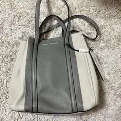 マークジェイコブス　タグ　トートバッグ　ショルダー　バイカラー　ホワイト　グレー