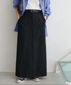 【最終値下げ】裾スリットナロースカート