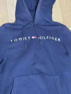 TOMMY HILFIGER ネイビー パーカー