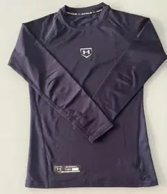 Under Armour ネイビー 長袖アンダーシャツ YMD 130-140