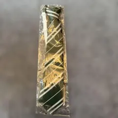 緑色と白のストライプ ネクタイ