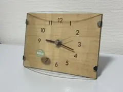 置き時計／アナログ式／連続秒針／ウッド／木目調