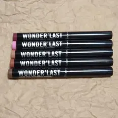 RIMMEL　ワンダーラストアイシャドウスティックのサムネイル
