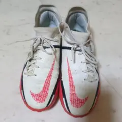 NIKE PHANTOM サッカー トレーニングシューズ[24〜24.5cm]