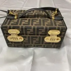 2026年最新】Fendi レディース パーティーバッグの人気アイテム - メルカリ