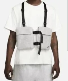 ナイキ ユーティリティ ベスト