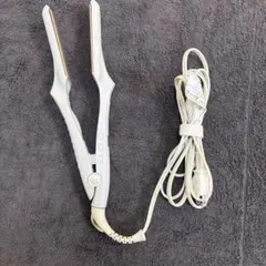 【美品】KINUJO ヘアアイロン 白 LM125 絹女