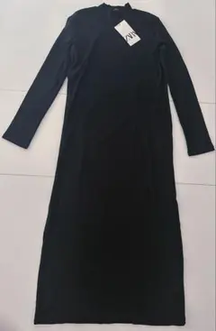 送料込　5,290円商品　ZARA リブロングワンピース　黒