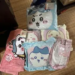 ちいかわ グッズまとめ ラストワン賞 ラグマット のれん ティッシュ 