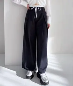 【売り切れ商品】Wウエストタックワイドパンツ