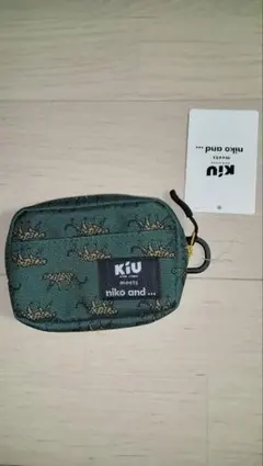 niko and... ✕ KiU ポーチ