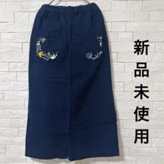【新品未使用】グラニフ シルエットオブフォレスト セミタイトスカート ネイビーMのサムネイル