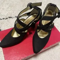 お値下げ♡CHARLES JOURDAN ブラックハイヒールのサムネイル