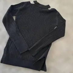 FLASH BLUE黒いリブ編み　ほんのりラメ　ハイネックセーター