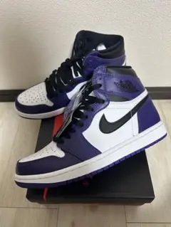 新品未使用 NIKE AIR JORDAN 1 RETORO コートパープルのサムネイル