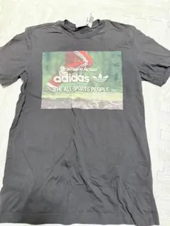 adidas グラフィックプリント Tシャツ M ブラック