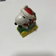 クリスマス　オーナメント　スヌーピー そり　中古品