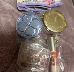 キャンメイク　ガチャ　４点