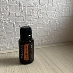 doTERRA フランキンセンス　エッセンシャルオイル 15mL ドテラのサムネイル