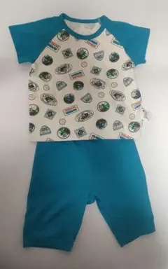 UNIQLO　BABY ユニクロ　ベイビー　トーマス　パジャマ　上下セット　90