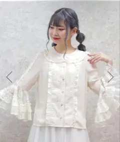 axes femme kawaii レーシー姫袖ブラウス M 生成