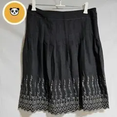 【美品】フレアスカート　膝丈　刺繡　かわいい　3(L)　チャコールグレー