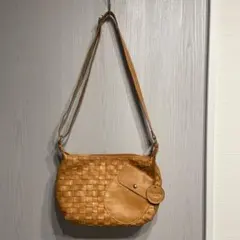 チャンピン様❗️zucchero filatoキャメル色 編み込みレザーバッグ