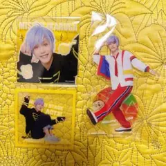 アクスタ×1／スクエアカード×2／斑鳩三角／エーステ