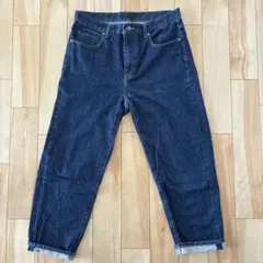 ユニクロ　テーパードアンクルジーンズ　リラックス レディース デニムパンツ27