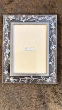 MIKIMOTO 花柄 アクリルフォトフレーム 4x6インチ