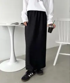 【新品未使用・値下げ交渉可】CLEAジャガードレースタイトスカートF（ブラック）