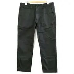 ユニクロ ノータック ストレート チノ ブラック