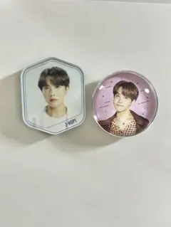 BTS J-HOPE マグネット 2つセット - メルカリ