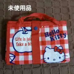 ハローキティ　バッグ型ピクニックマット　赤チェックりんご柄　Lサイズ　平成レトロ