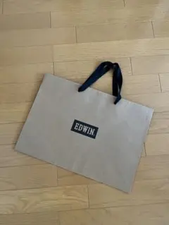 Erewhon（エラワン）紙袋 ショッパー グレンデール店限定デザイン