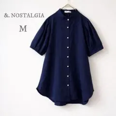 &.NOSTALGIA パールボタンブラウス ネイビー 半袖 バンドカラー 上品のサムネイル