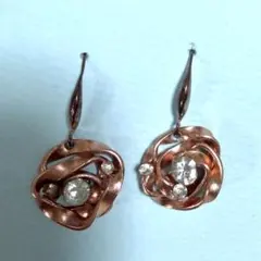 ハンドメイド ワイヤーツイストフラワーフックピアス