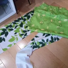 リーフ柄 のれん 間仕切り カーテンのサムネイル