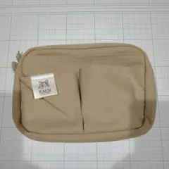 カルディ ポーチ 猫 ベージュ 仕切り多数