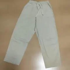 【nemne】カジュアルパンツ　ベージュ