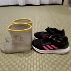 キッズスニーカーと長靴セット