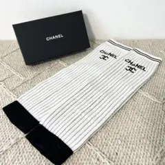 美品 24年モデル CHANEL シャネル ゲートル レッグウォーマー ホワイトのサムネイル