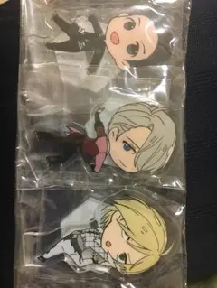 ユーリオンアイス【非売品】フィギュアスタンド 勇利 ヴィクトル ユーリ