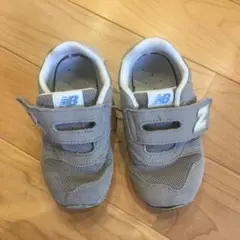 New Balance 373キッズシューズ グレー 15cm
