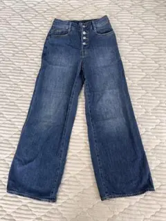 GAP ダークブルー ブーツカットデニム