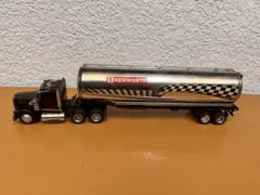 Item thumbnail for item 297e8f74-6089-45f3-a2ba-ad468427d709